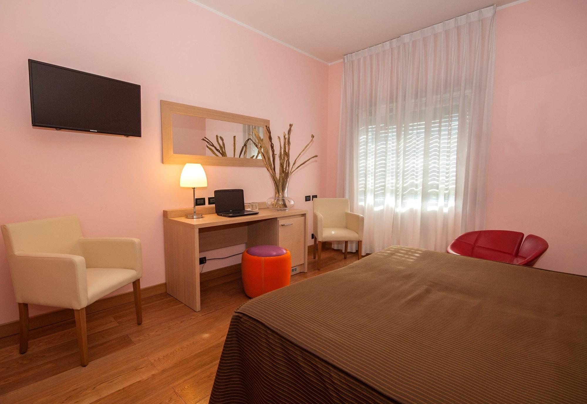 Hotel La Pergola Rome Exterior photo